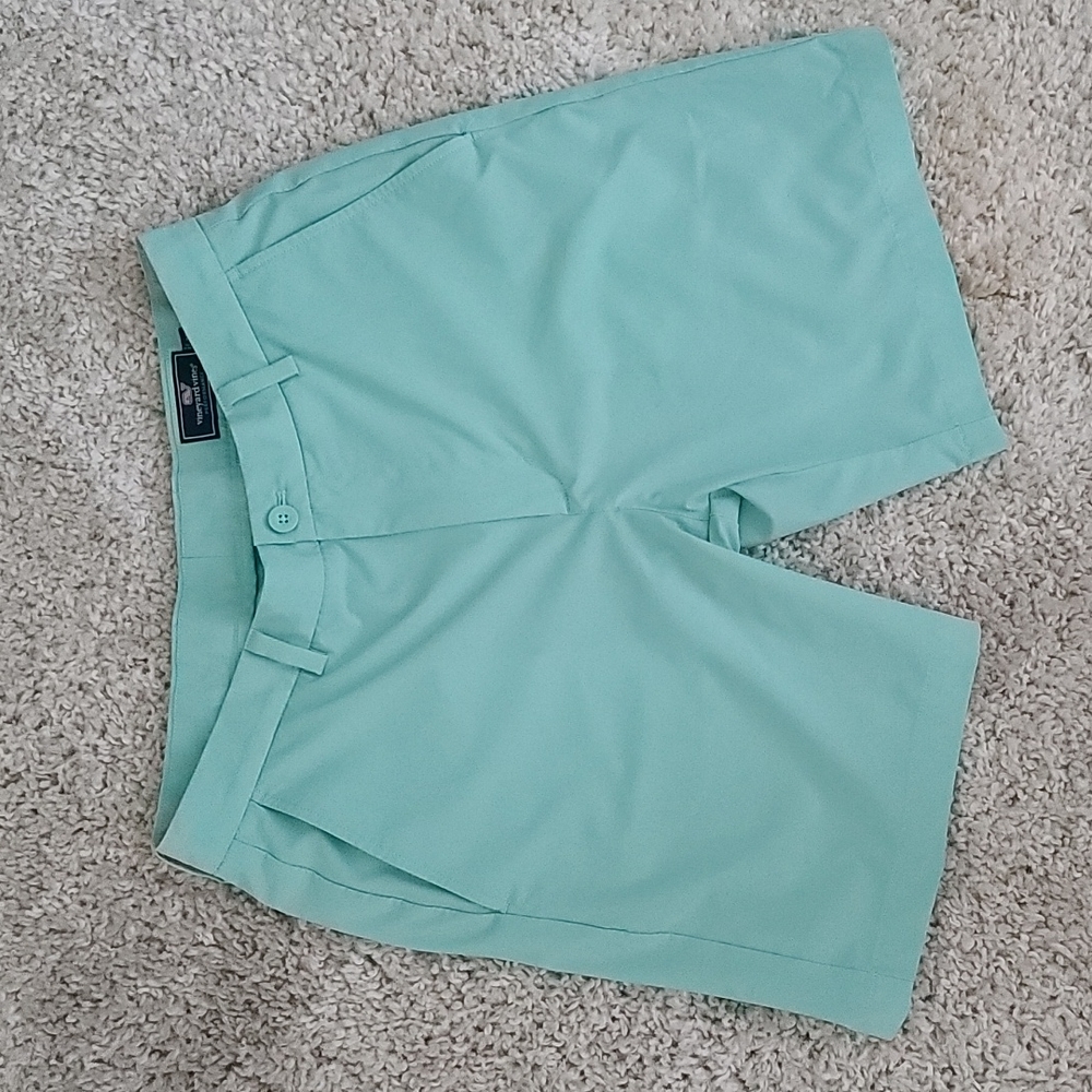 Vineyard vines shorts